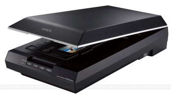 اسکنر اپسون  Perfection V550